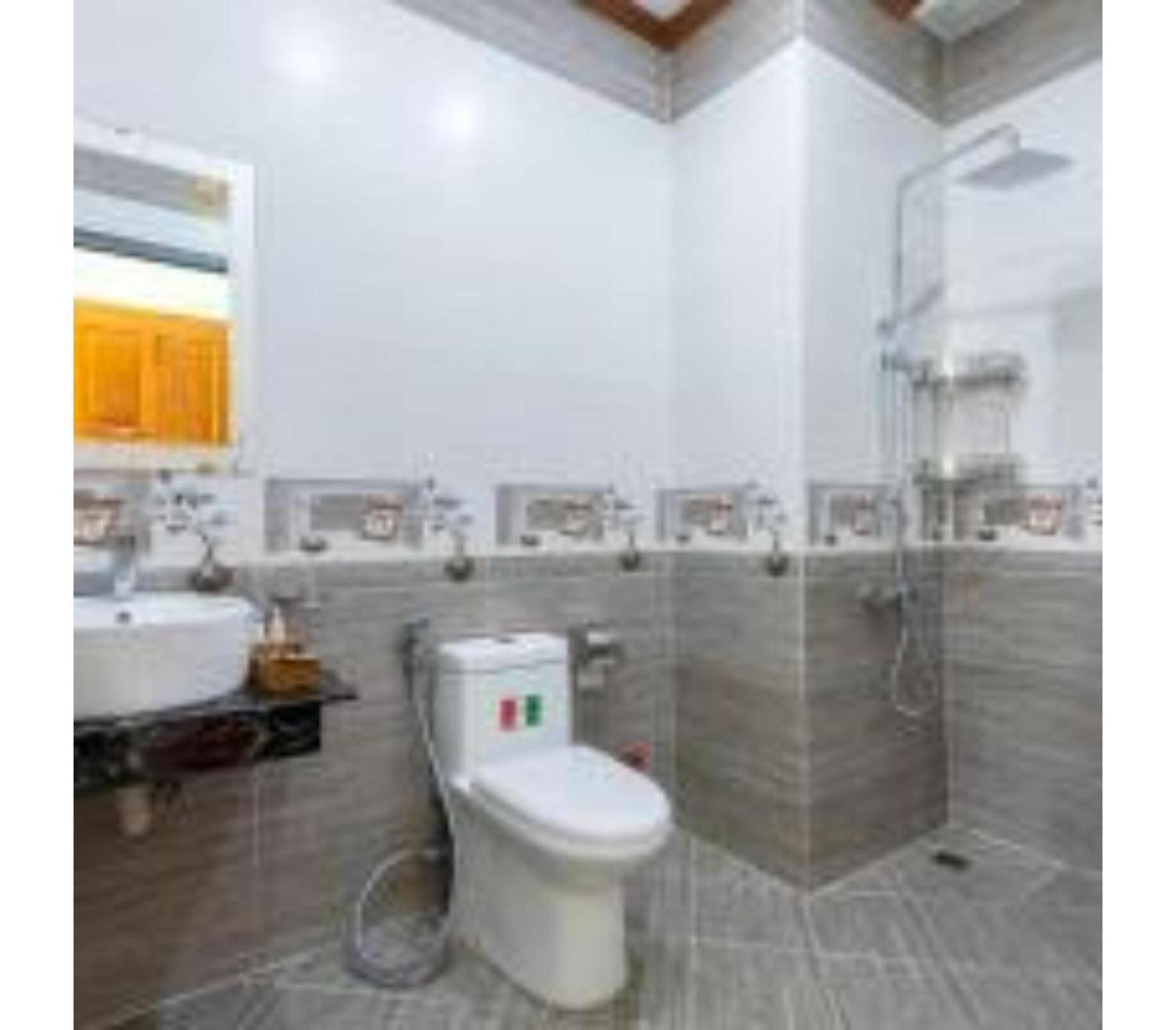 Oyo 1216 Ha Hotel Vung Tau Eksteriør bilde